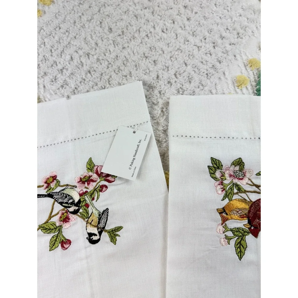 Peking‎ Handicraft PHI Set of 4 Embroidered Bird Linen Cotton Guest Towels White
